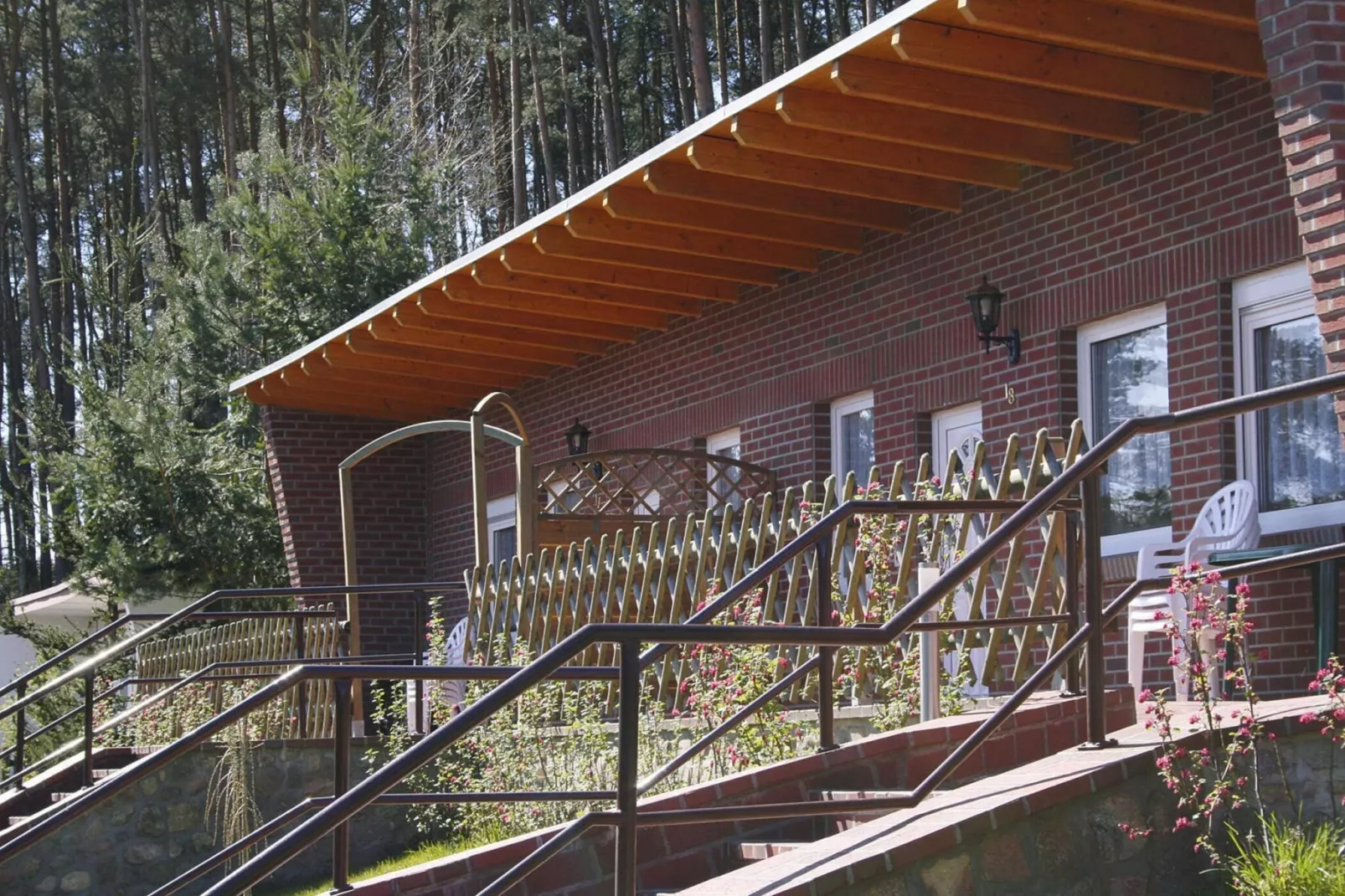 Feriensiedlung Am Grundlossee / DHH Typ 3 45 qm 4 Pers-Buitenkant zomer