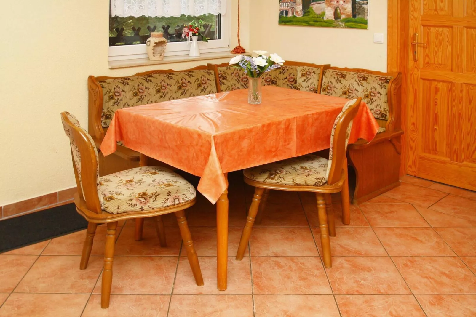 Feriensiedlung Am Grundlossee / DHH Typ 3 45 qm 4 Pers-Eetkamer