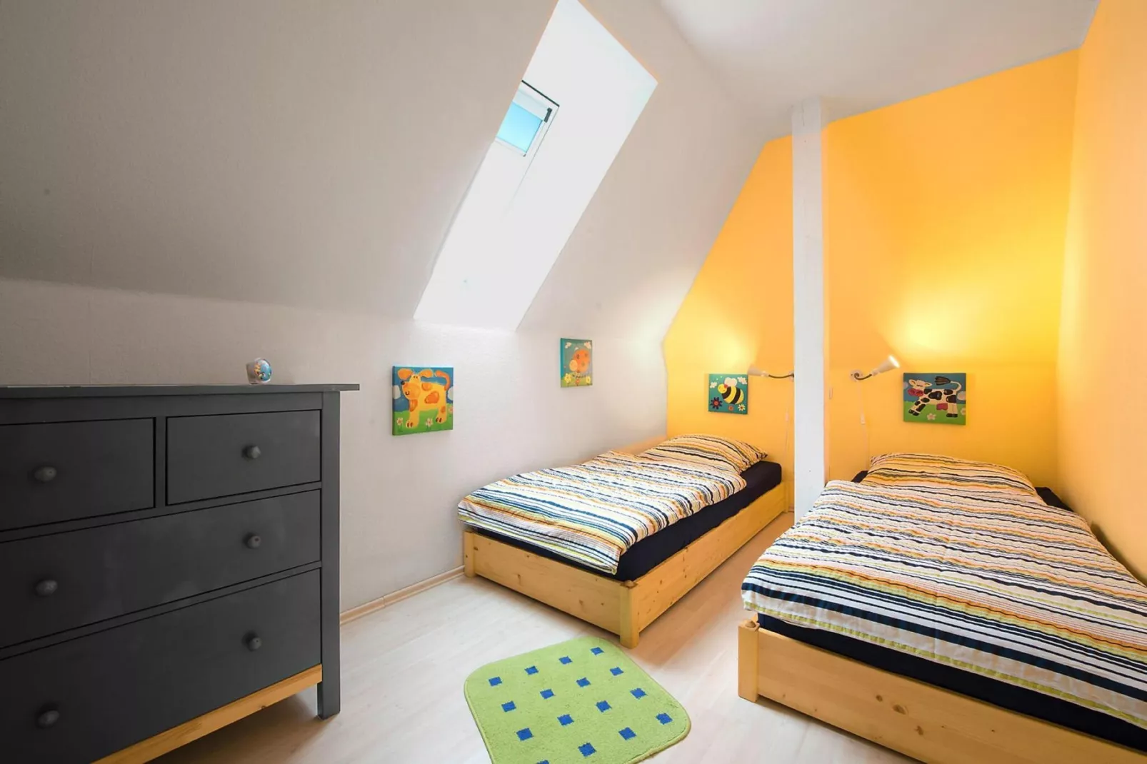 Krabbenfischerhaus Fedderwardersiel-Slaapkamer