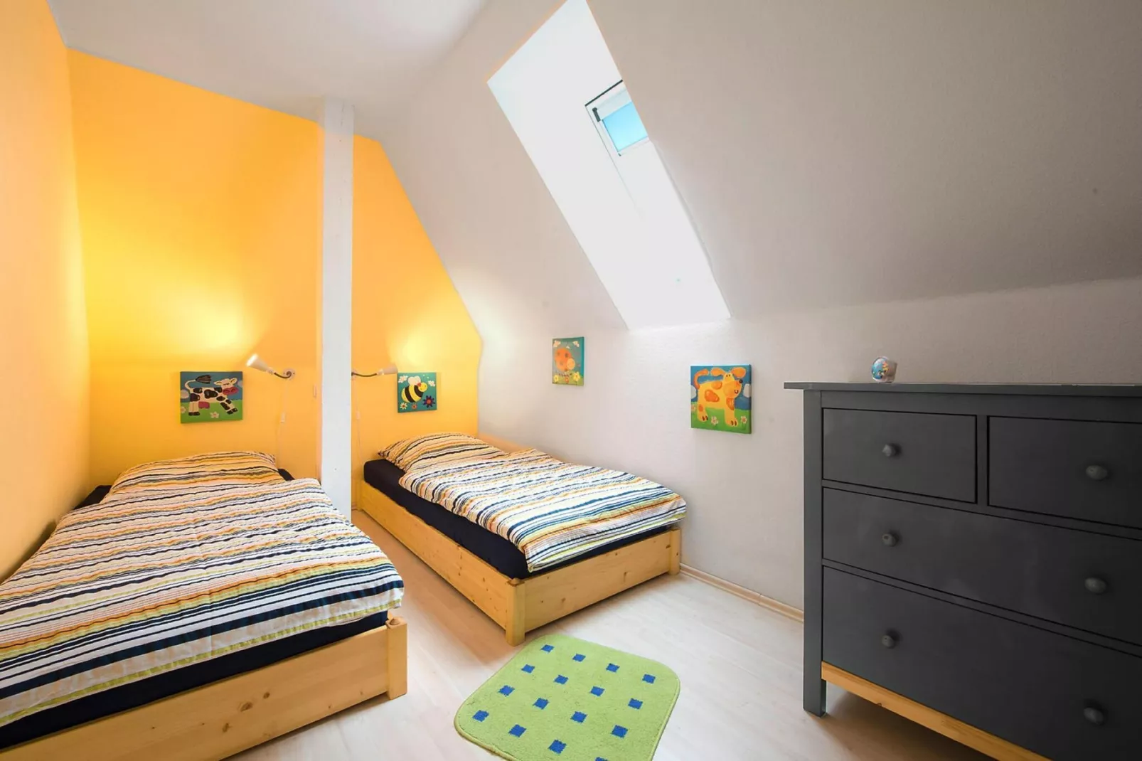 Krabbenfischerhaus Fedderwardersiel-Slaapkamer