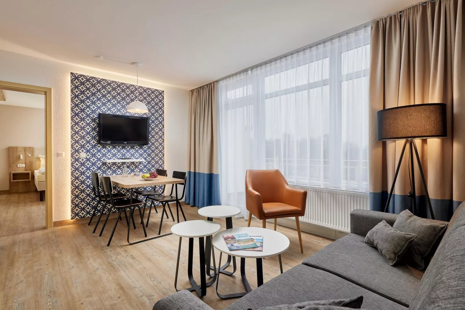 3-Zimmer-Apartment "Luv/Lee"-Woonkamer