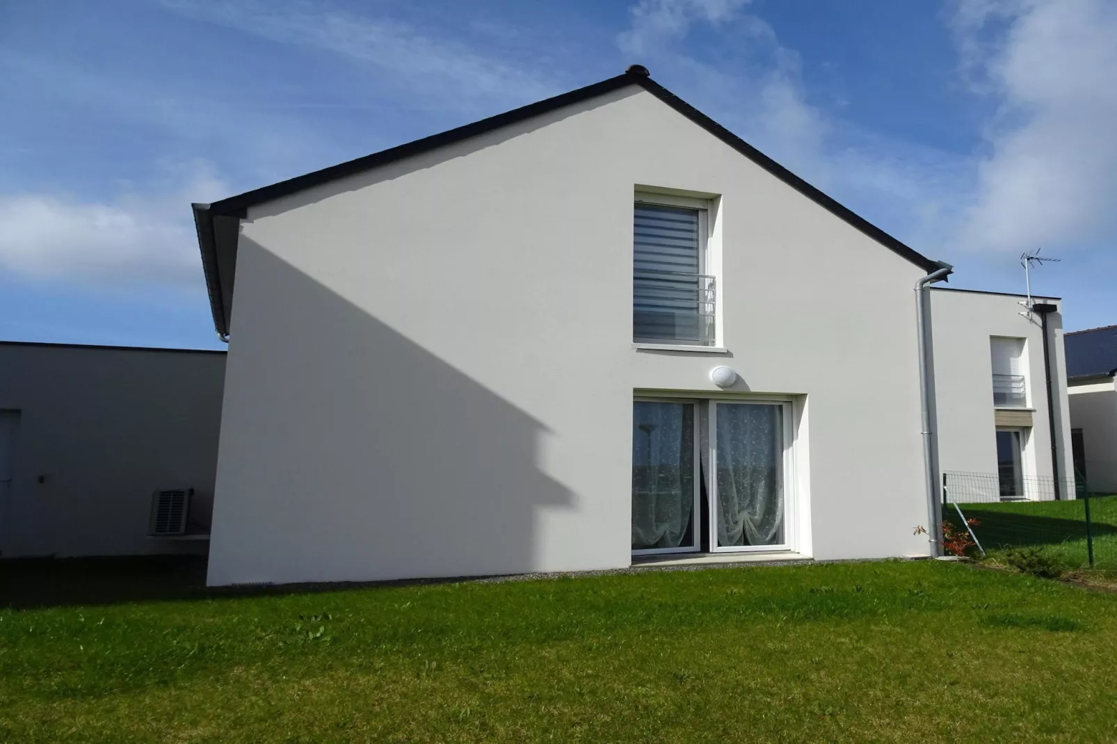 Holiday Home Paimpol-Buitenkant zomer