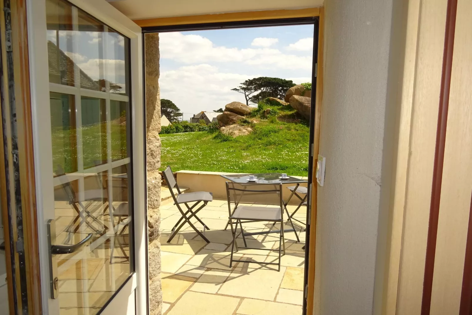 Holiday Home Plougasnou-Uitzicht zomer