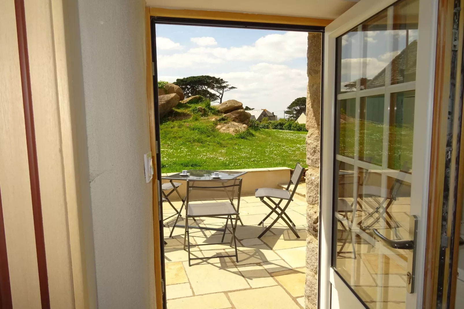 Holiday Home Plougasnou-Uitzicht zomer