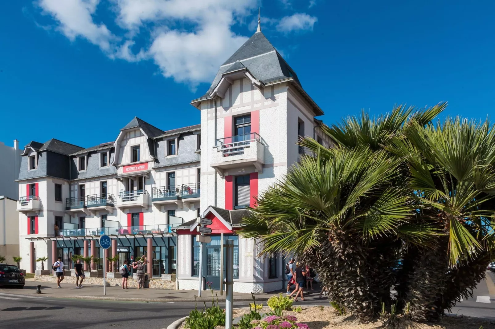 Residence de la Plage 8-Buitenkant zomer