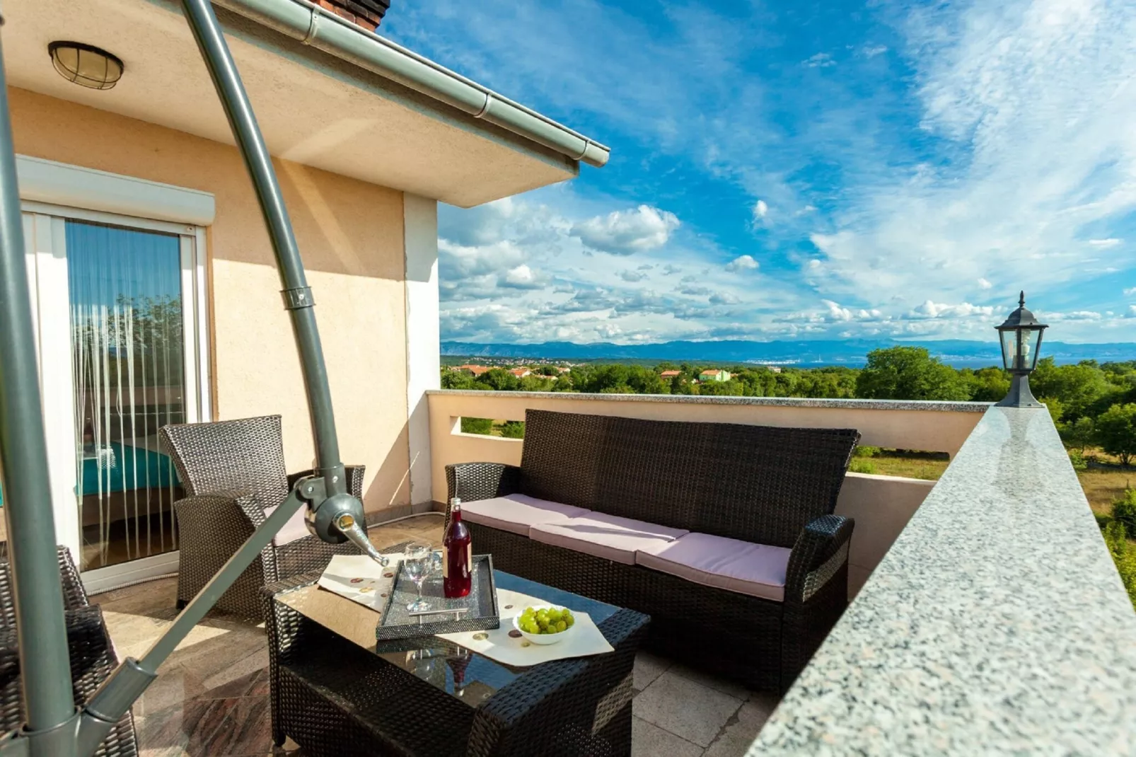 Apartment Dani 2-Terrasbalkon