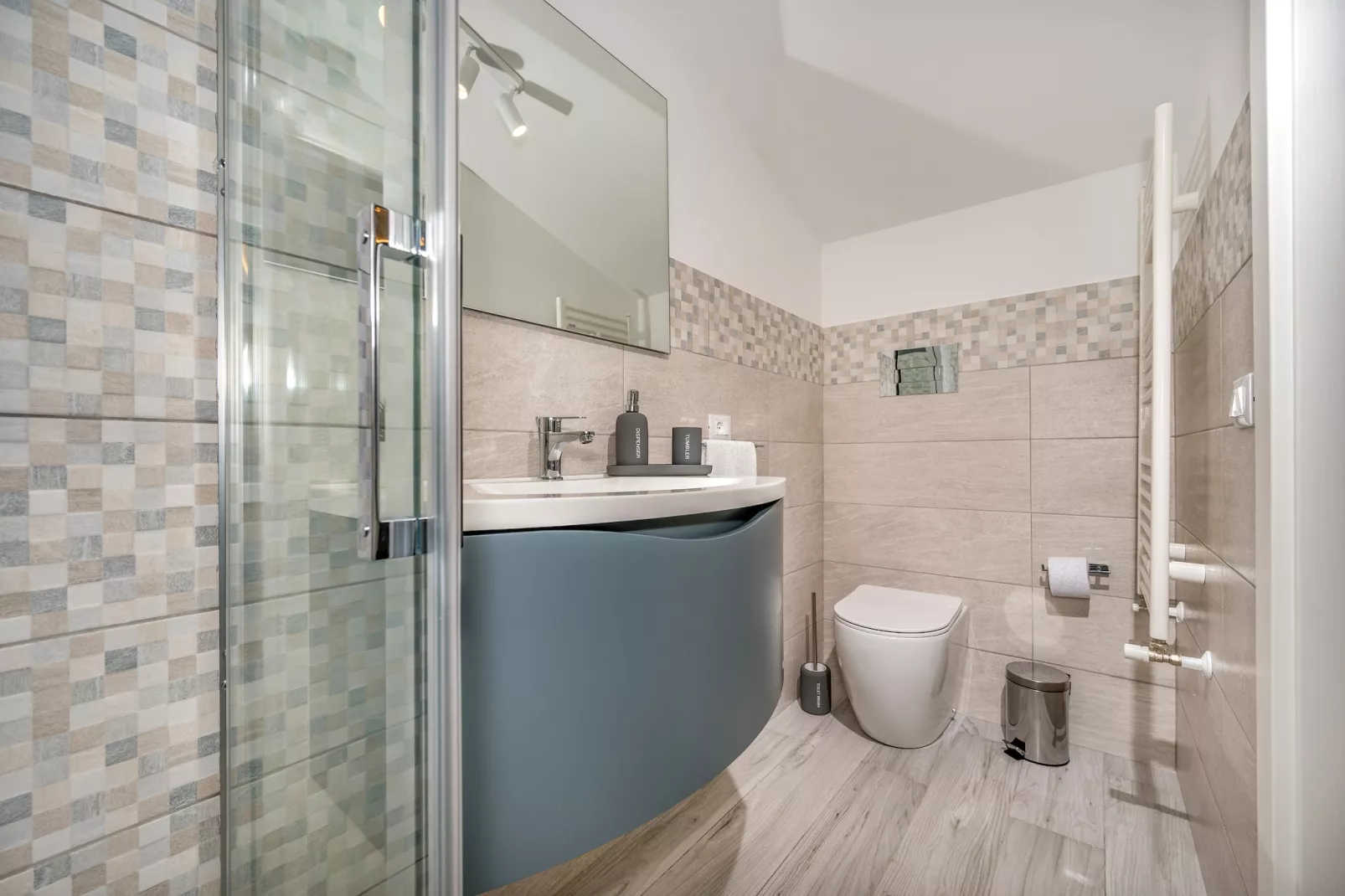 Attico Dolce Vista-Badkamer