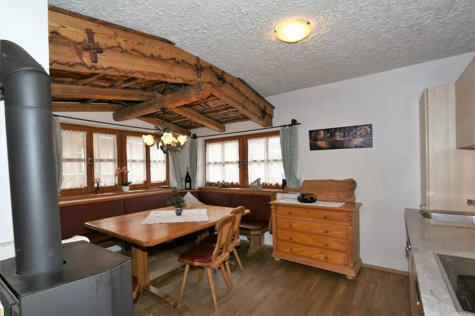 Lieslhütte-Eetkamer