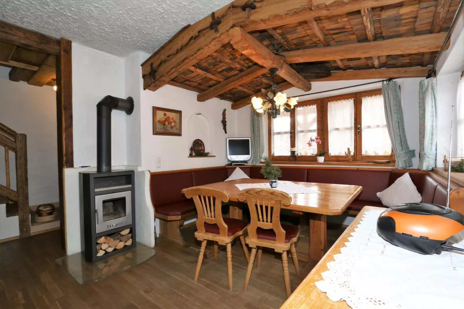 Lieslhütte-Eetkamer