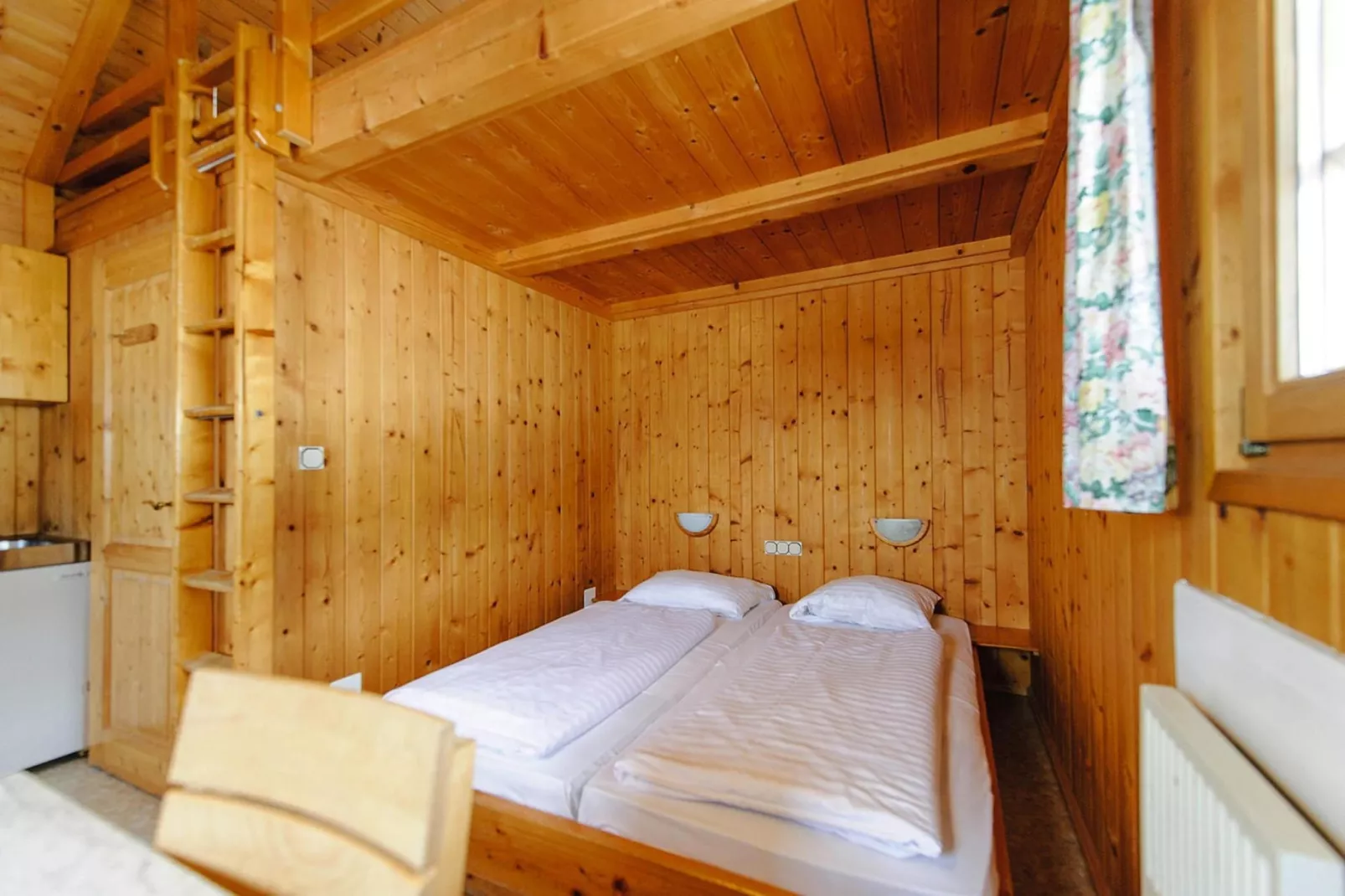Ferienpark Gaal - Alpenland-Slaapkamer