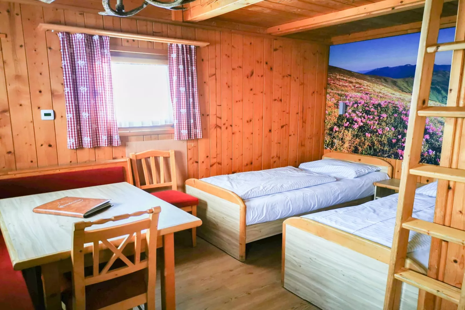Ferienpark Gaal - Alpenland-Slaapkamer