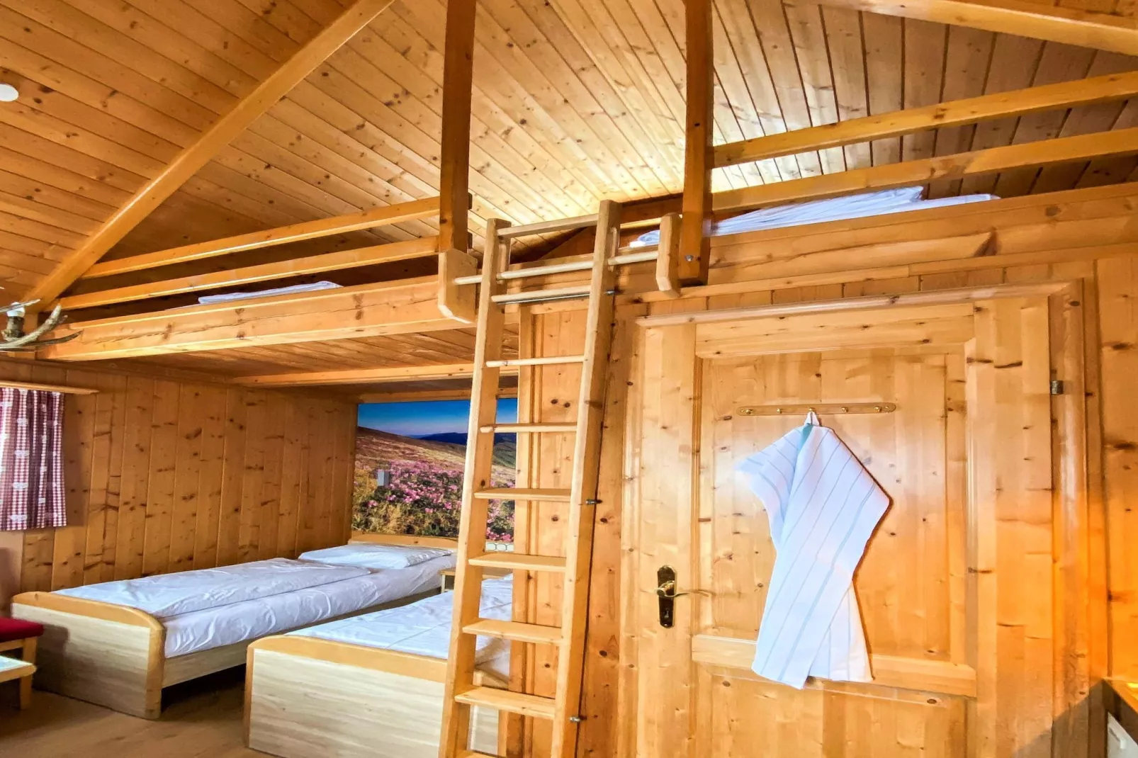 Ferienpark Gaal - Alpenland-Slaapkamer
