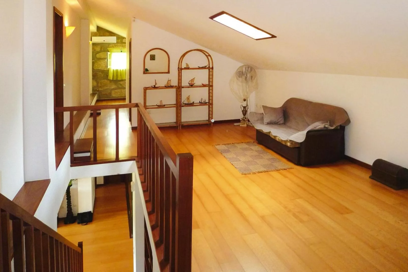 Holiday home Luzim-Woonkamer