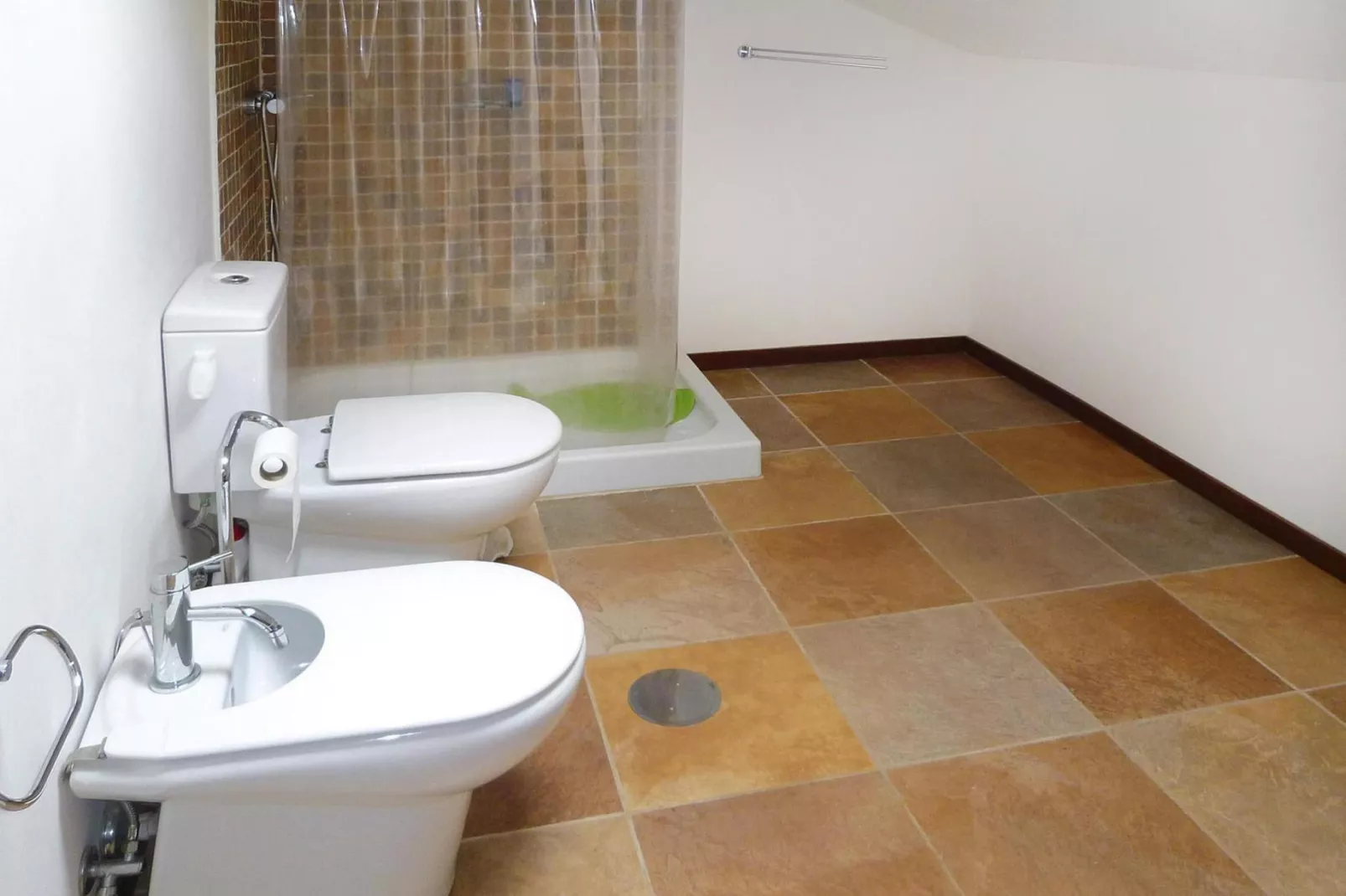 Holiday home Luzim-Badkamer