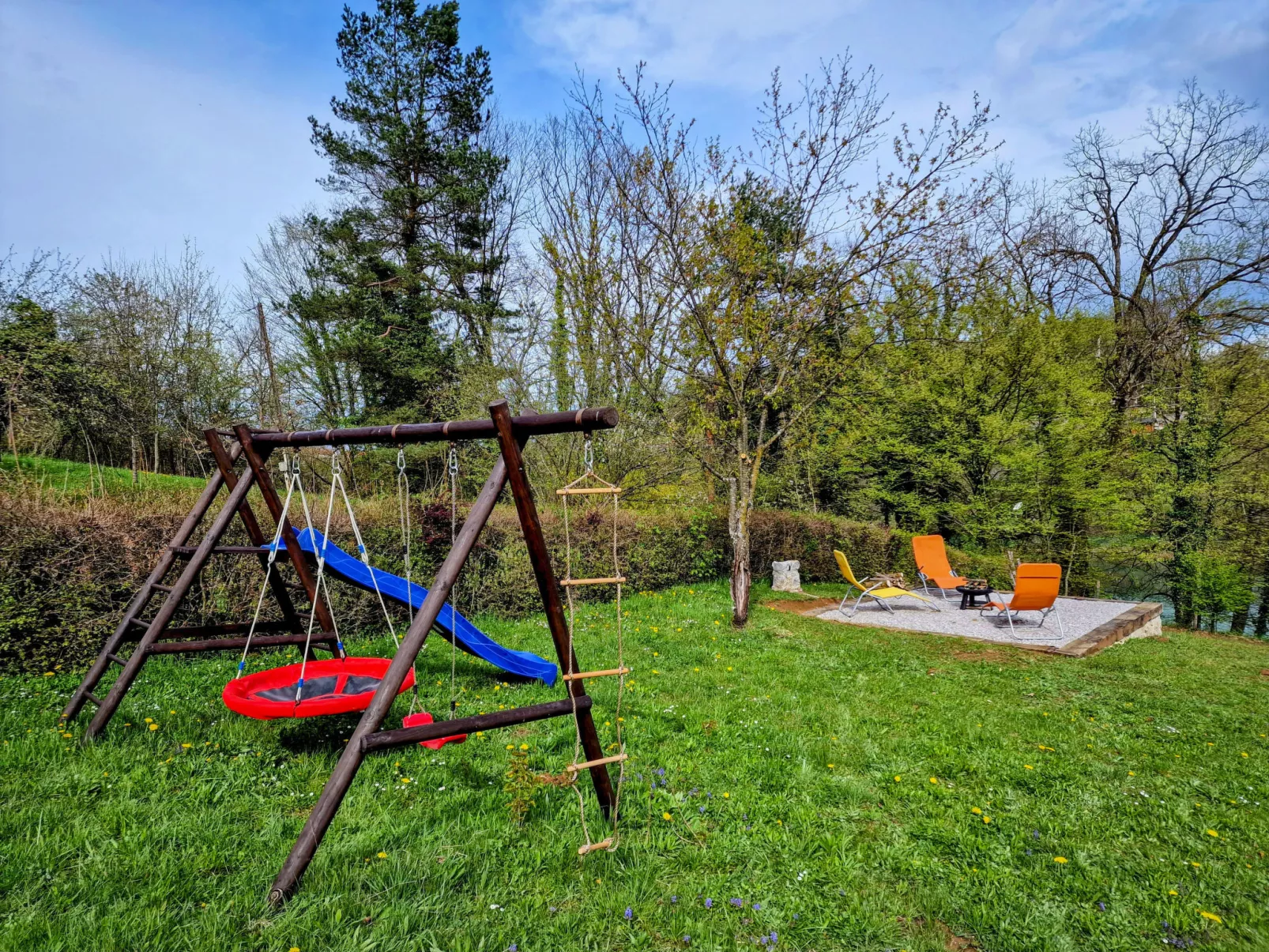Pixie House-Buiten