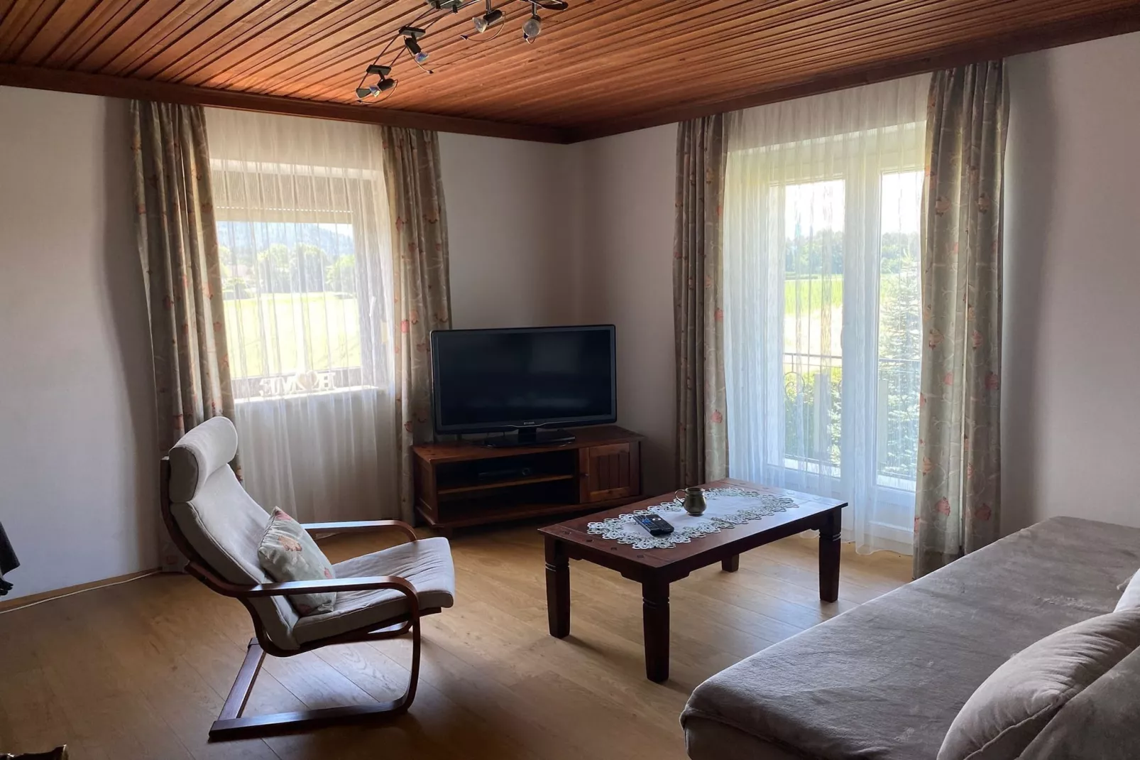 Apartment Cas St Kanzian-Woonkamer