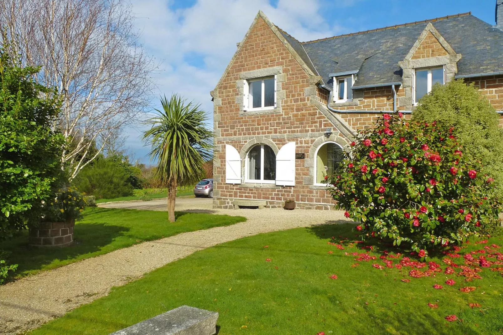 Holiday home Pleumeur-Bodou-Buitenkant zomer