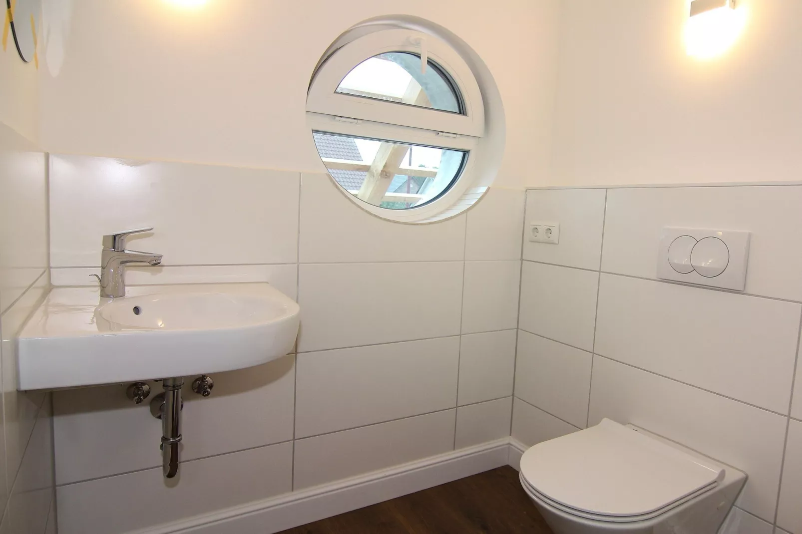 Haus 11 80 Konrad 3 Personen-Badkamer