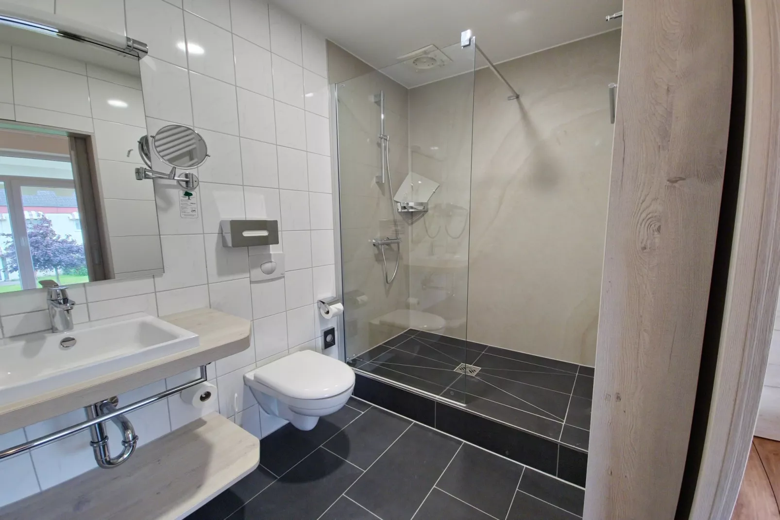 4-Bett-Studio-Badkamer