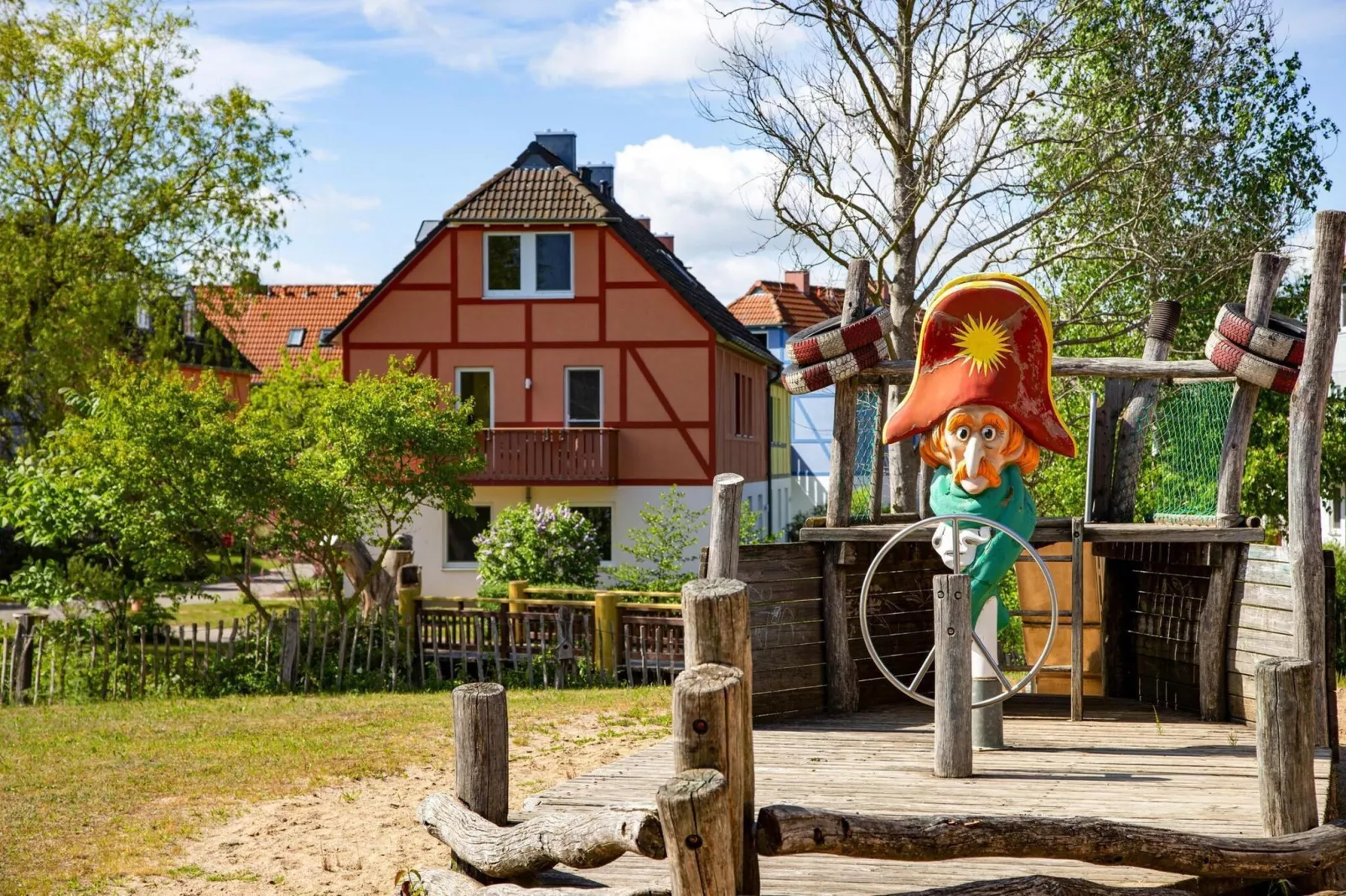 BEECH Resort Fleesensee in Göhren-Lebbin-Buitenkant zomer