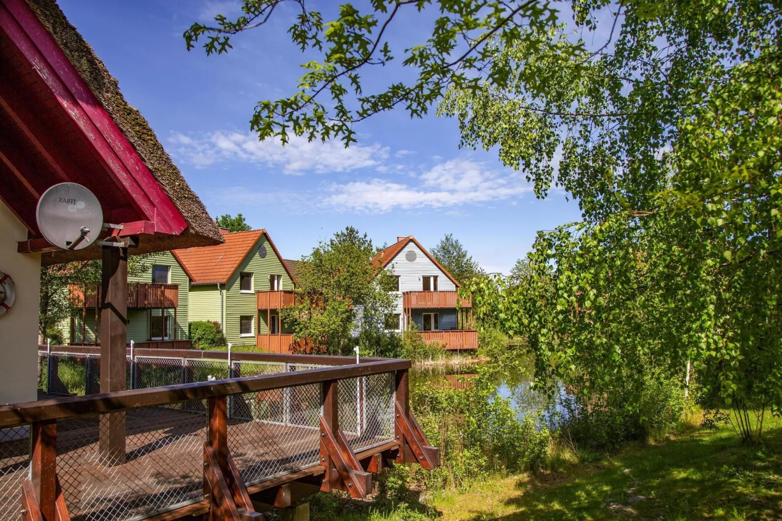 BEECH Resort Fleesensee in Göhren-Lebbin-Uitzicht zomer