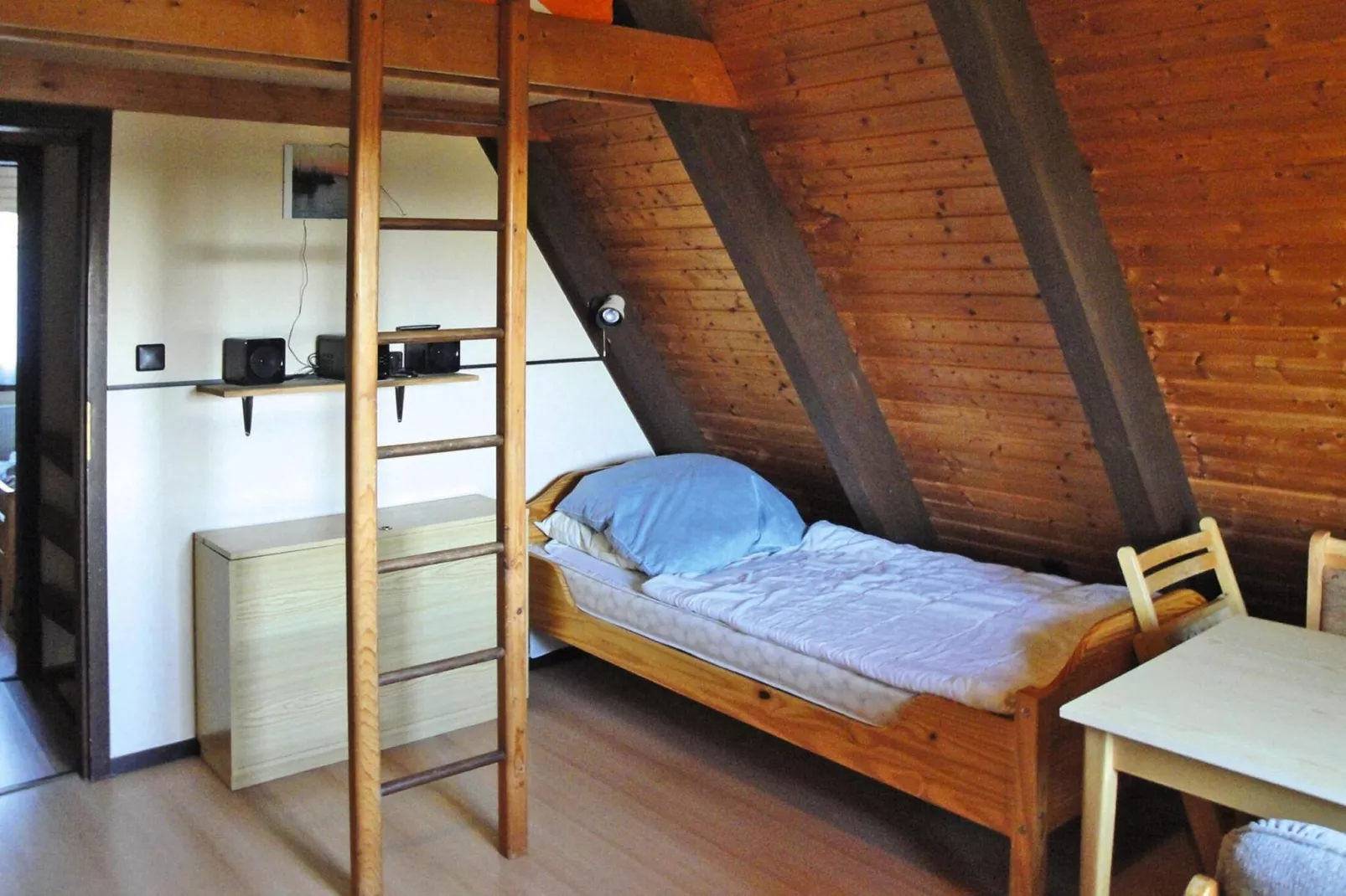Ferienhaus Burhave-Slaapkamer