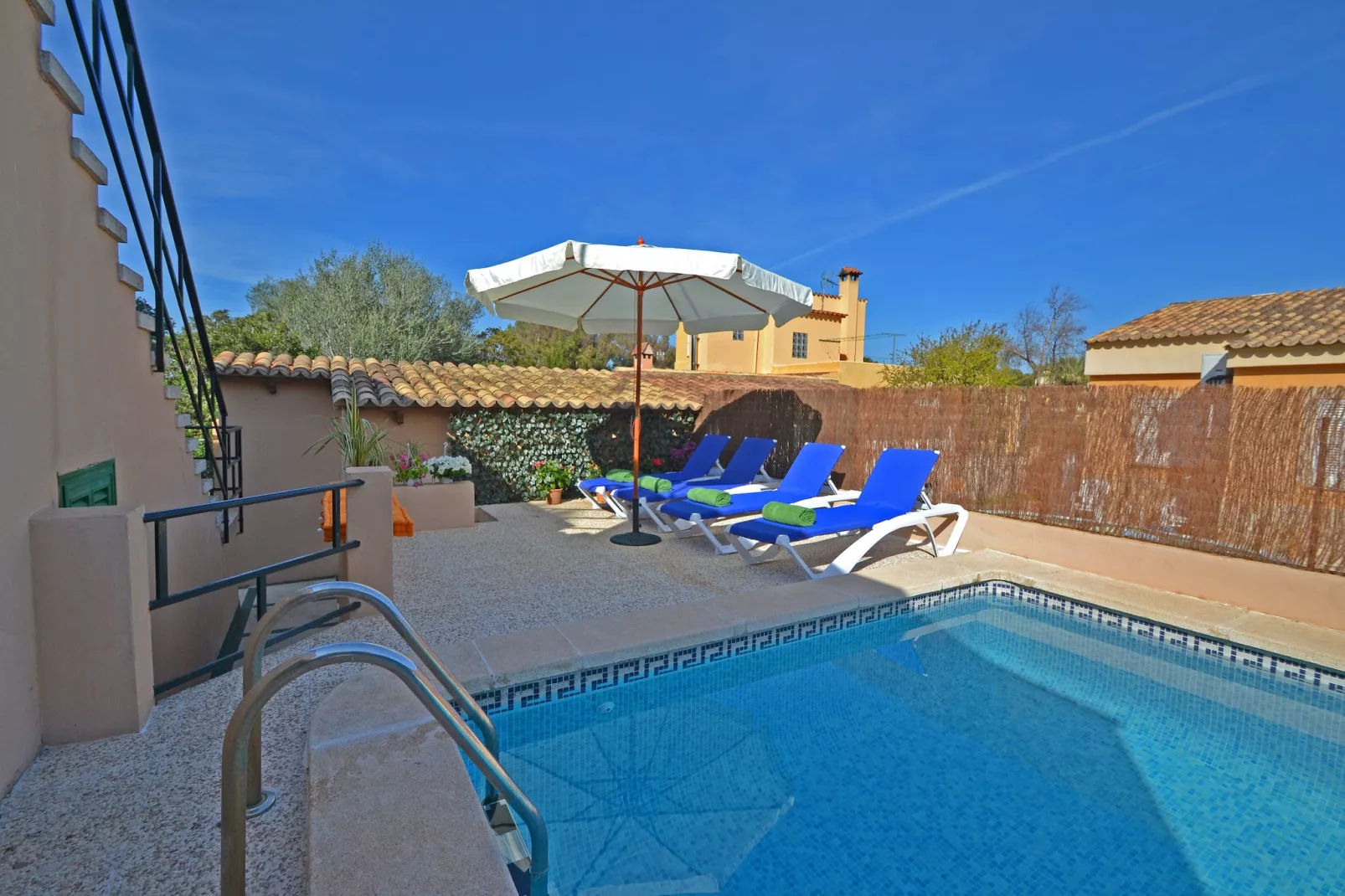 Villa Benestar-Terrasbalkon
