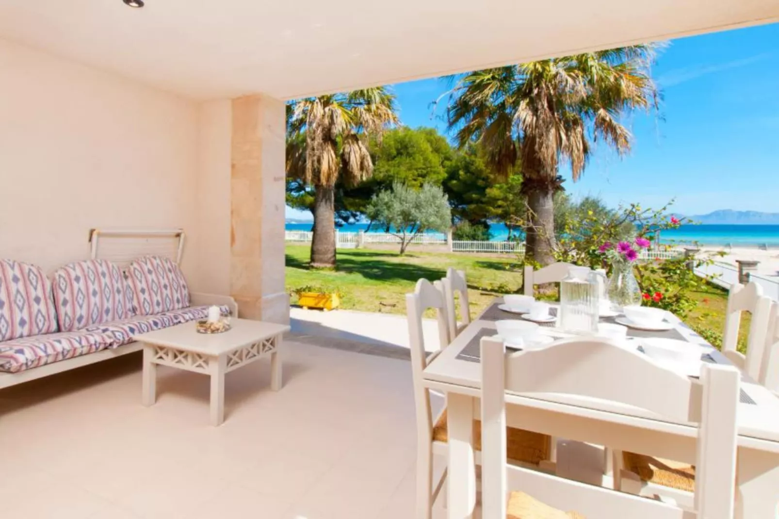 Apartamento playa  Planta baja 3.2