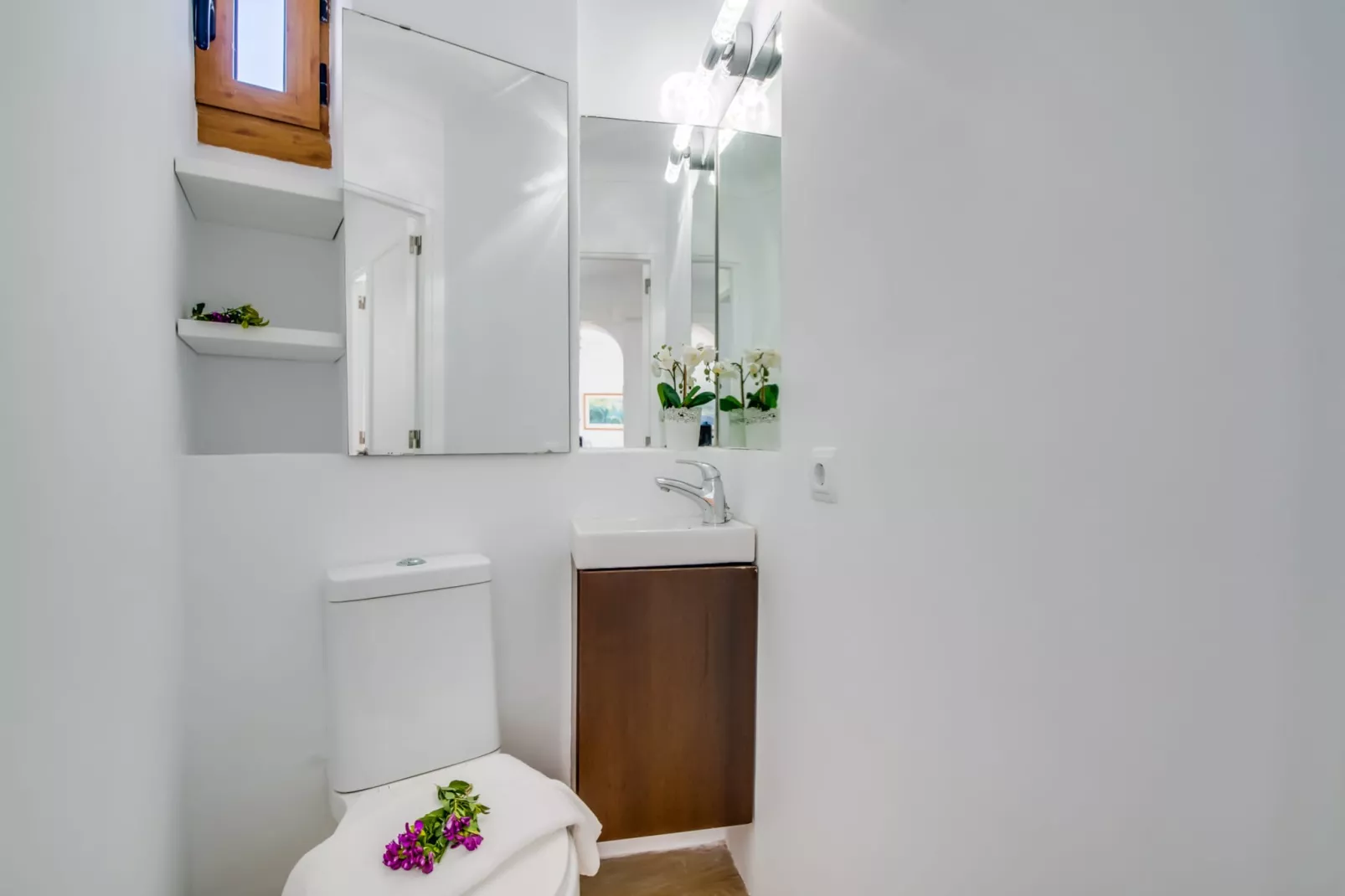 Carabela 44-Badkamer