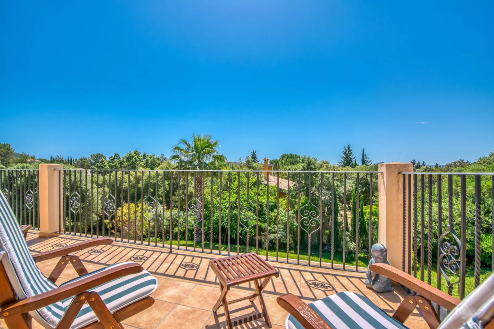 Villa Flores-Terras