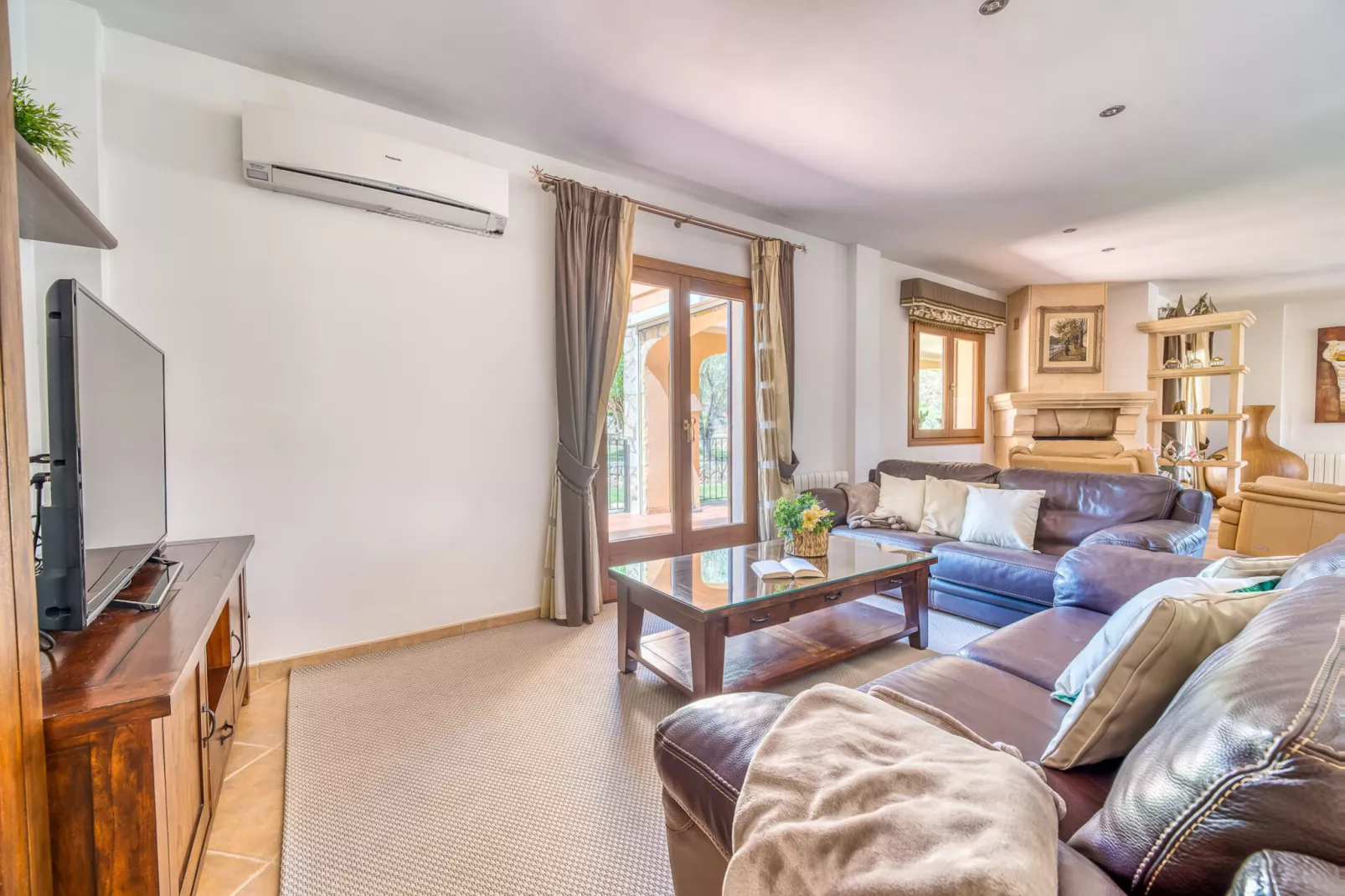 Son Morei Gran-Woonkamer