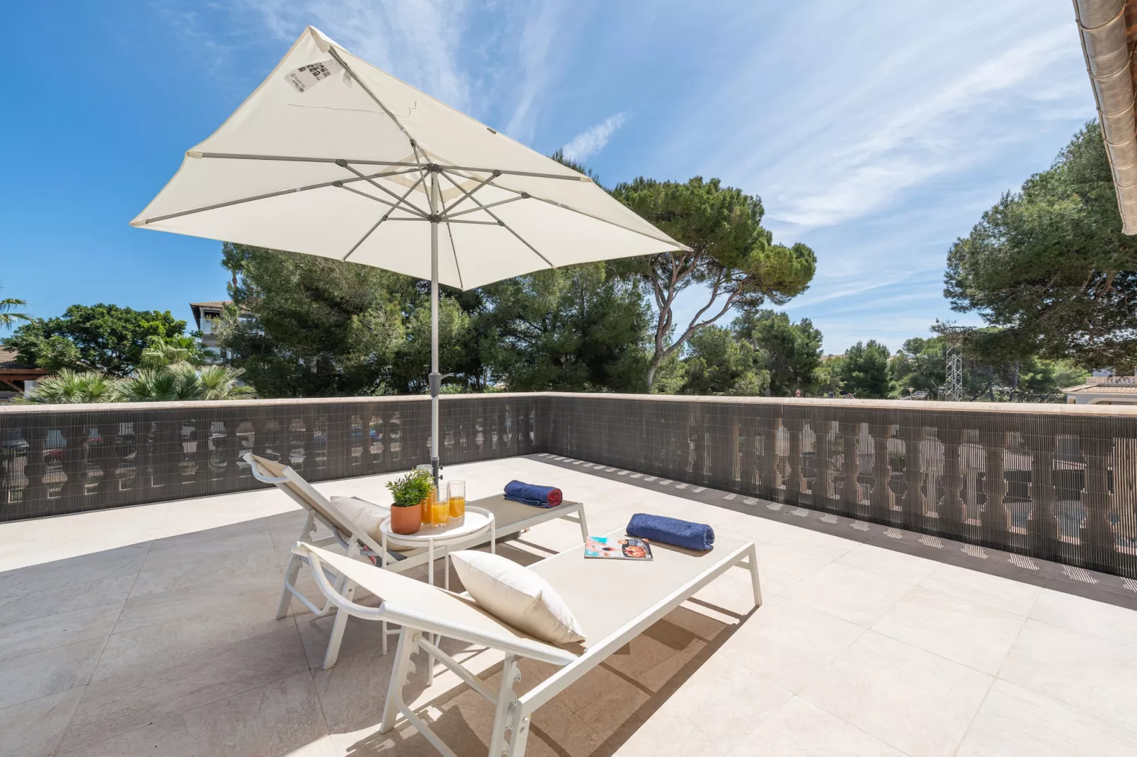 Villa Hilary-Terras