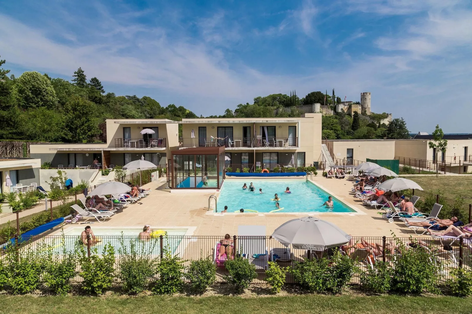 Le Clos Saint Michel 1-Zwembad