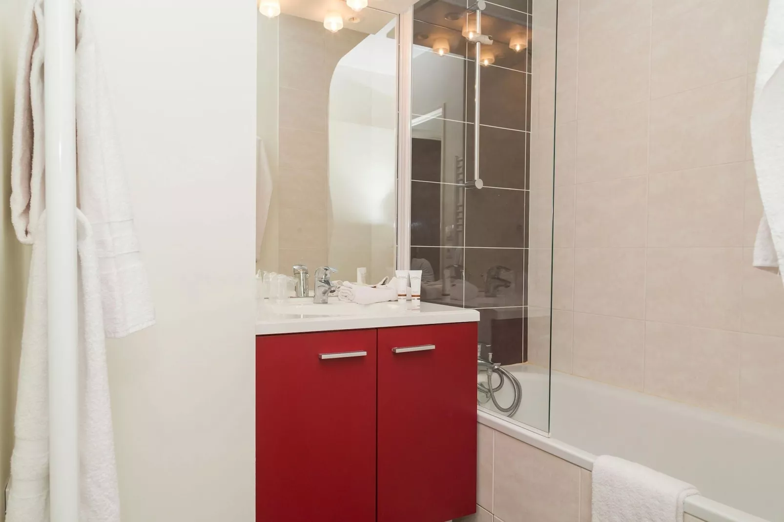 Le Clos Saint Michel 1-Badkamer