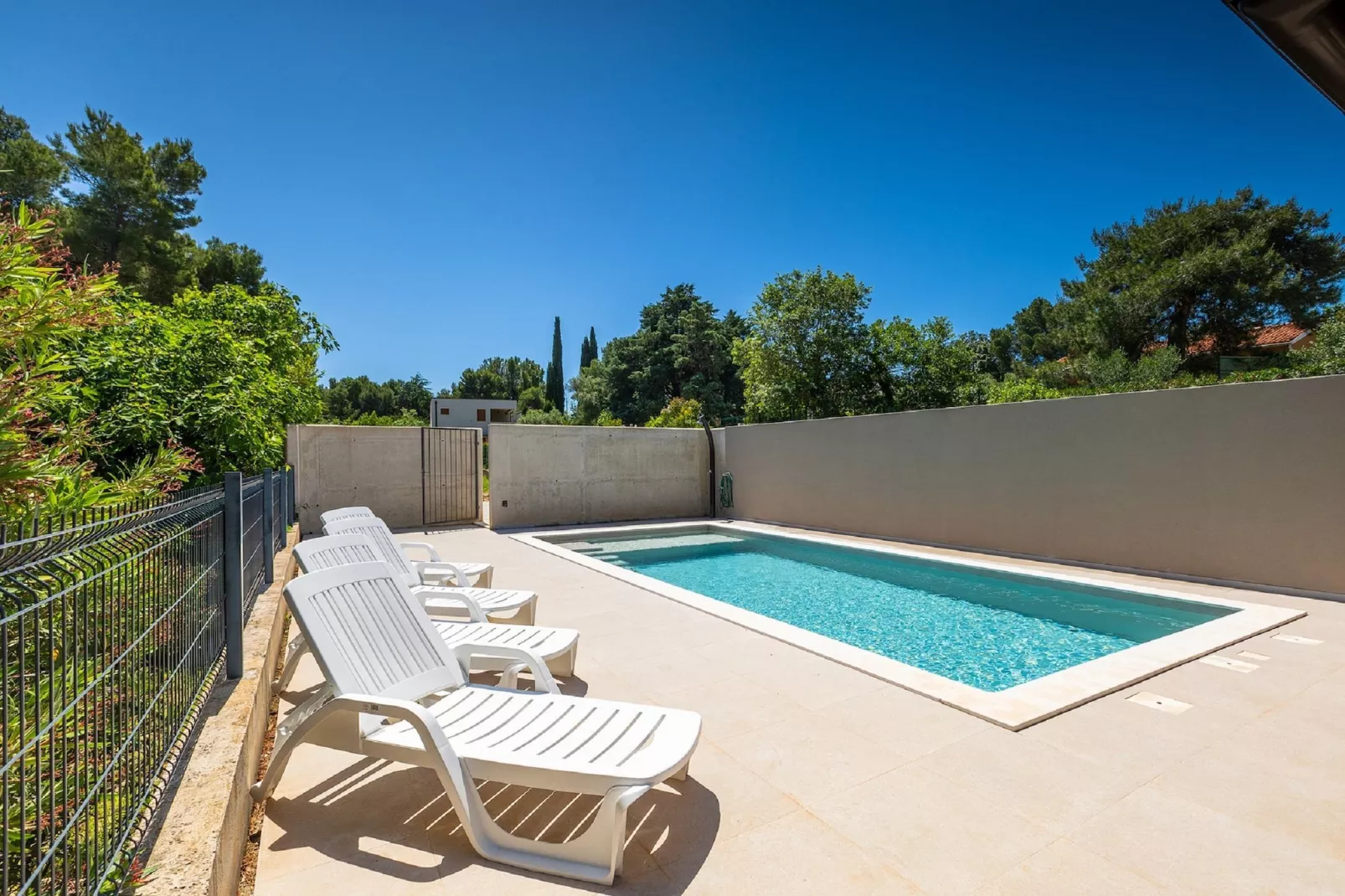 Villa Fratello-Zwembad