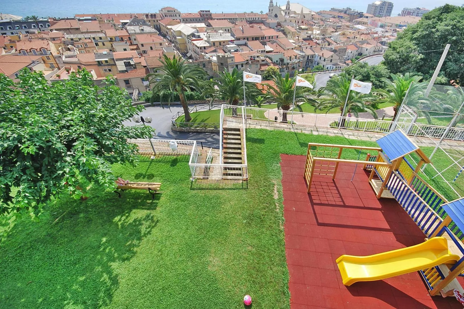 Residence Sant'Anna Pietra Ligure - old B6 / B6 CL Classic - new B5 classic-Parkfaciliteiten