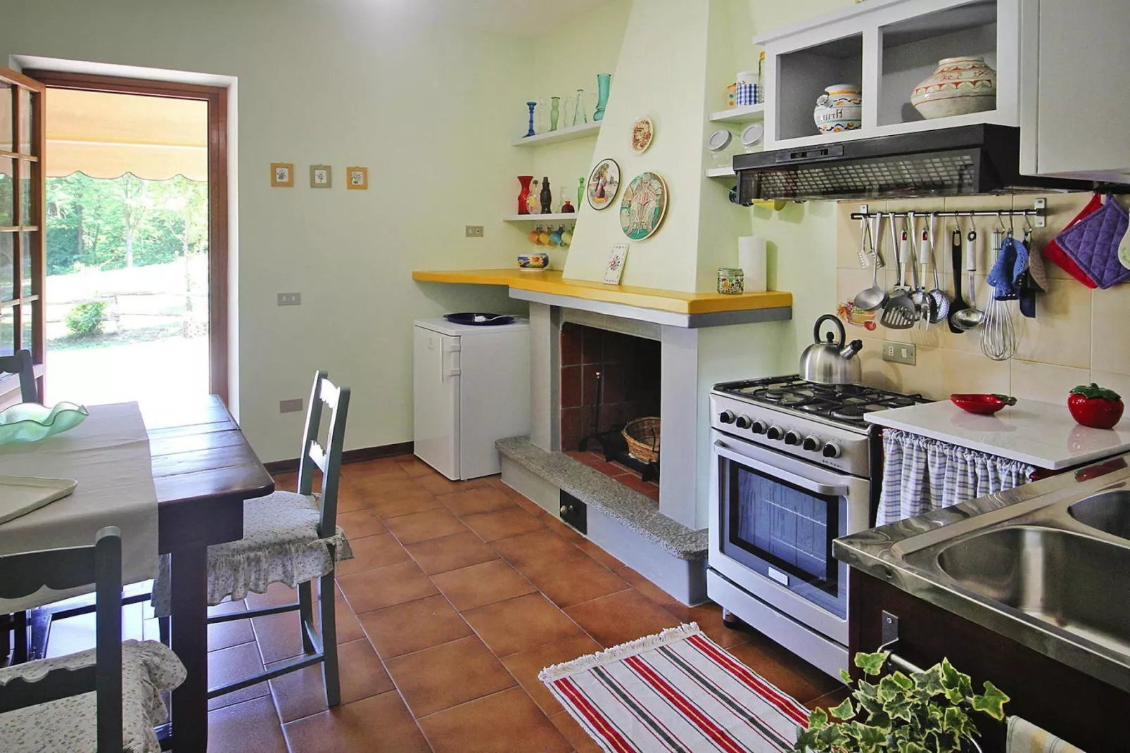 Holiday home Casa Vado, Camaiore--Eetkamer