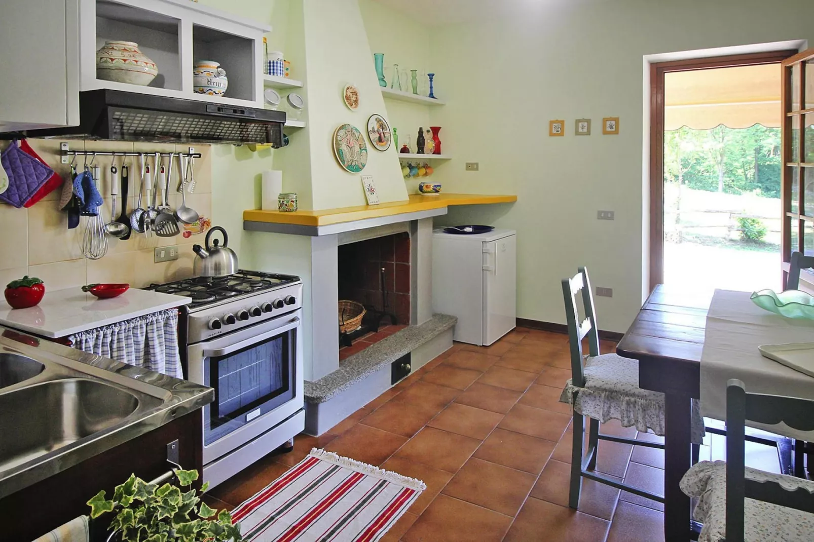 Holiday home Casa Vado, Camaiore--Eetkamer