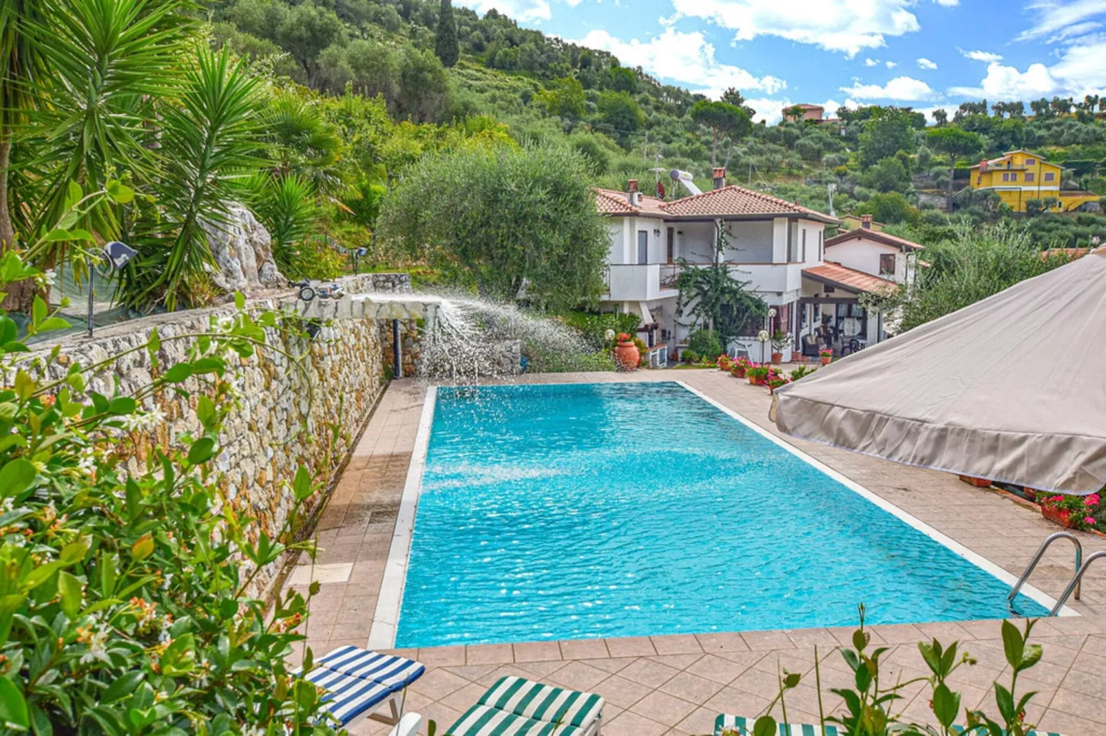 Holiday home Lea, Capezzano Pianore-Villa Lea-Zwembad