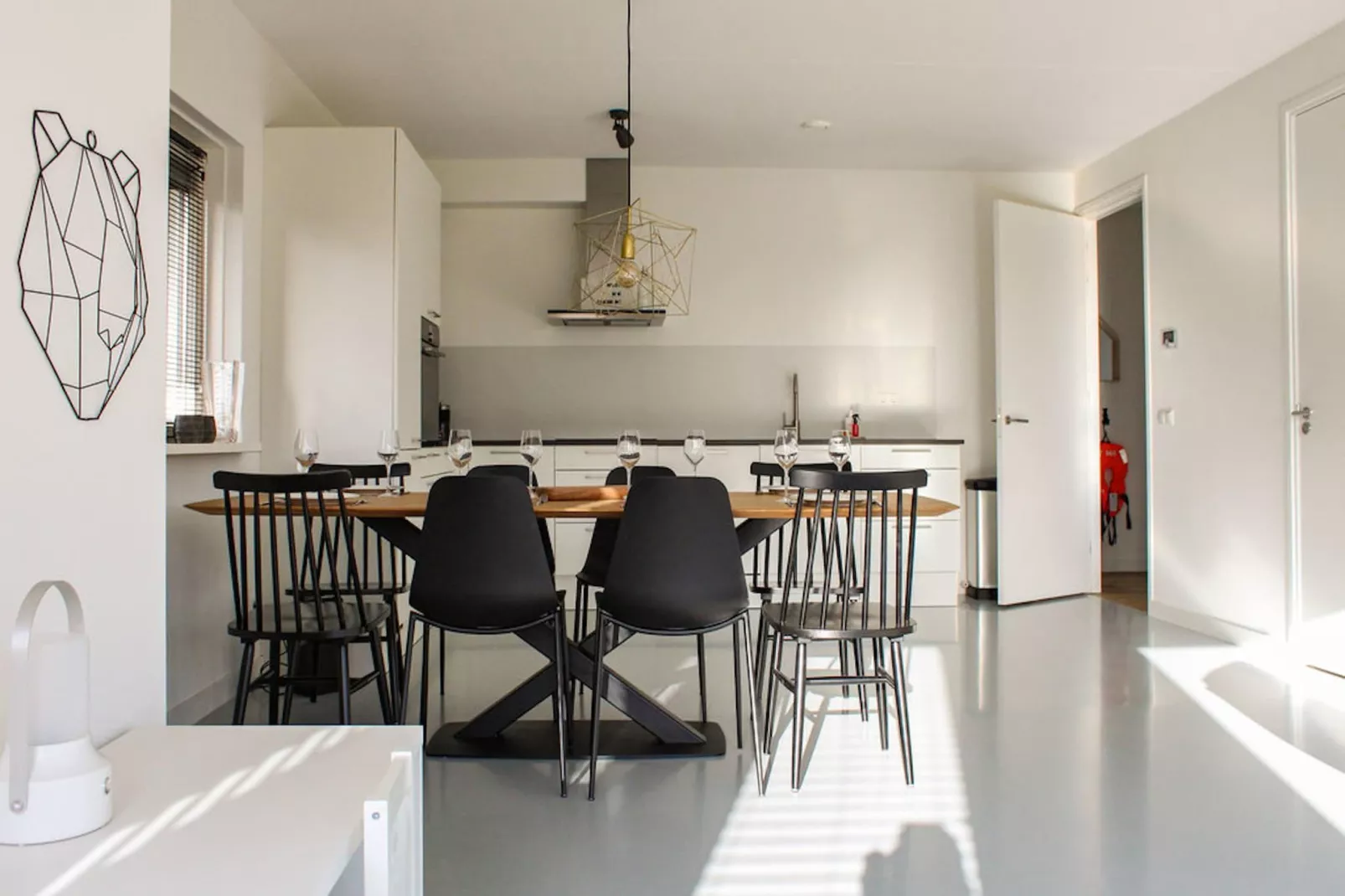 Recreatiepark Idskenhuizen 8-Eetkamer