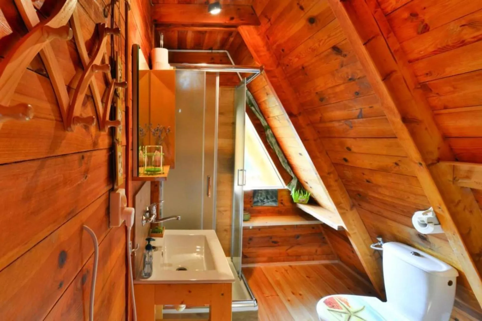 Domek letniskowy 70 m2 TYP B Osieki-Badkamer