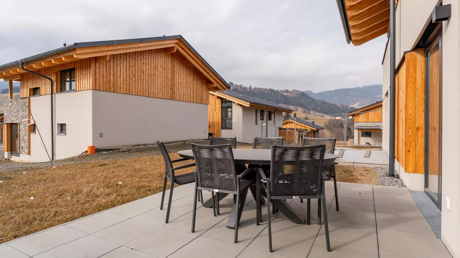 Grebenzen Lodges 49B-Terrasbalkon