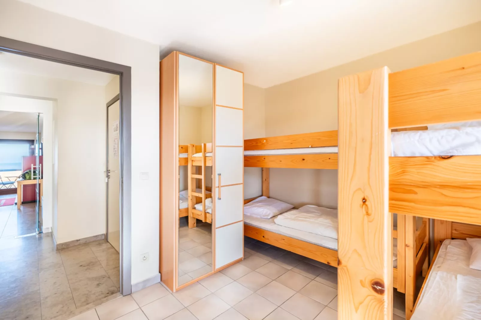 PLAZA G/2624-Niet-getagd