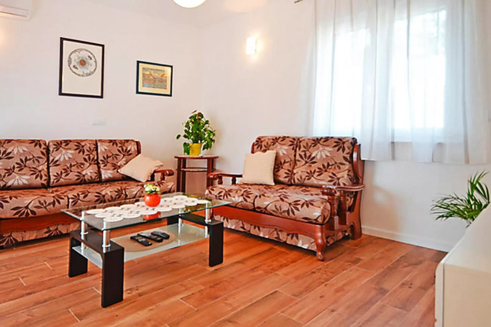 Holiday home, Privlaka-Ferienhaus Ruza, ca. 90 qm, bei Belegung mit 5-6 Personen-Woonkamer