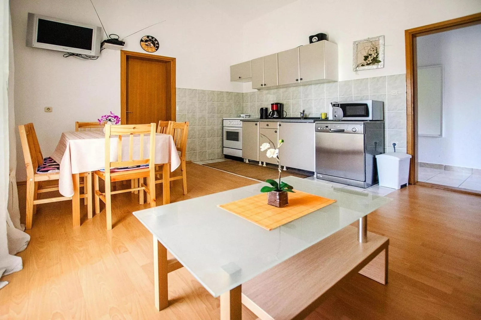 Apartment im Haus Lika Seline-SD55 A02-OG - 6 Pers-Eetkamer