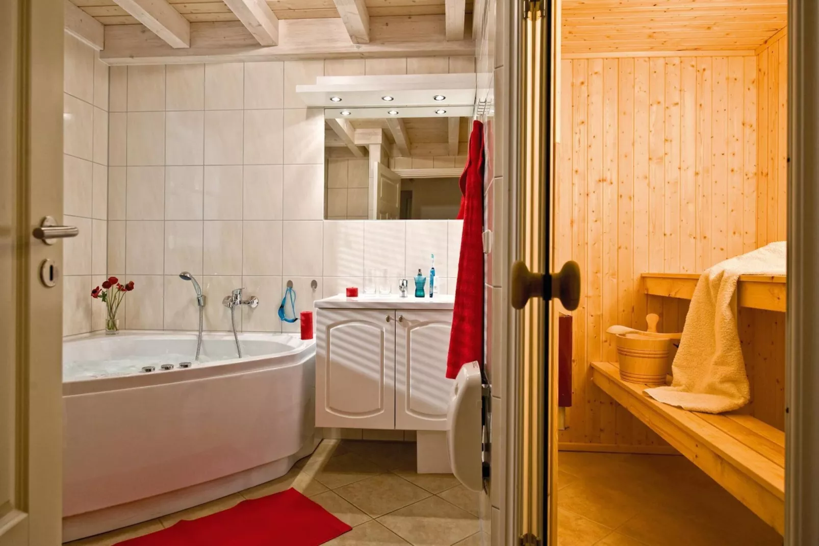 Familienhaus am Wald-Badkamer
