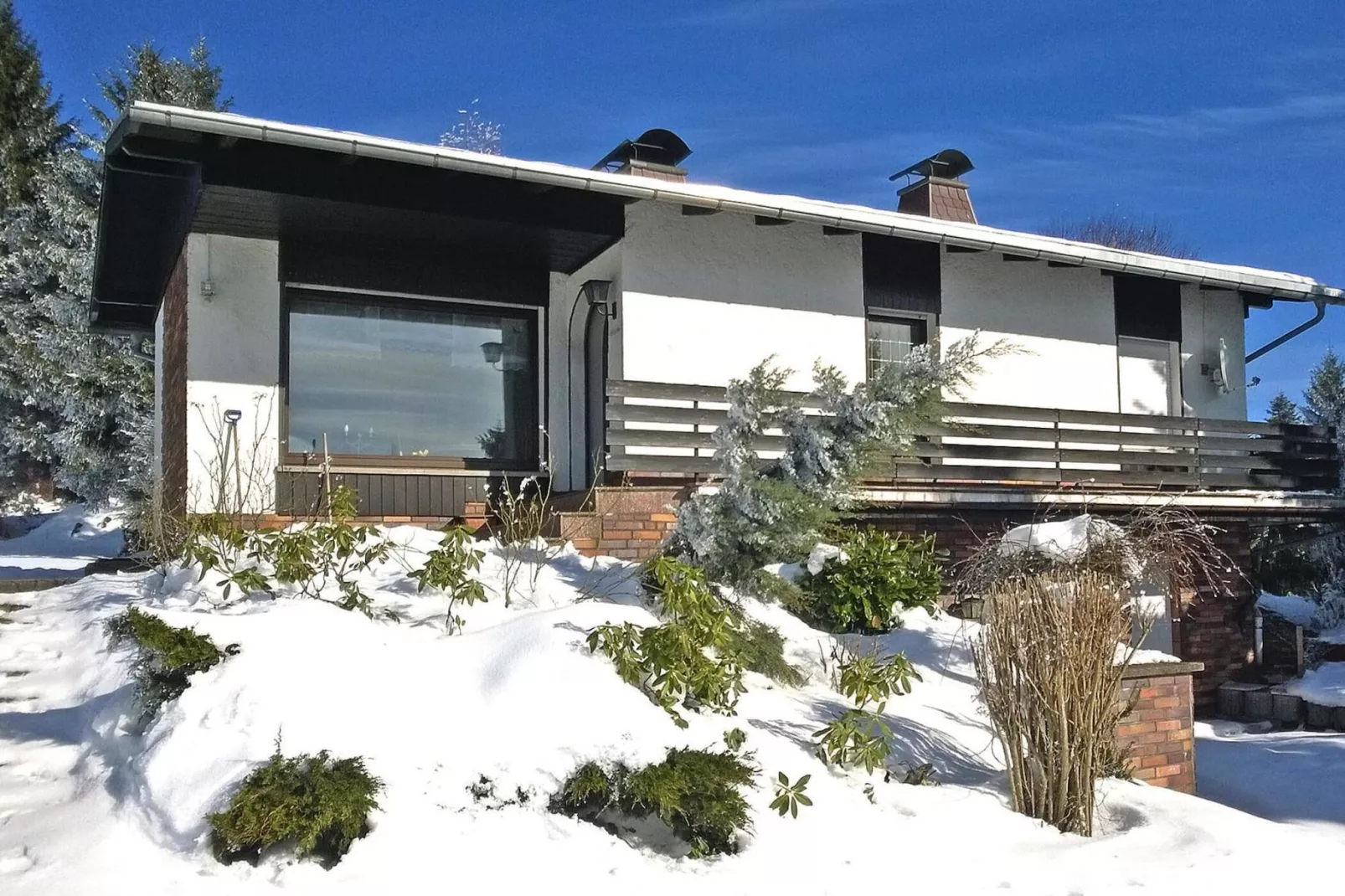 Ferienhaus Suhl79qm-Uitzicht winter