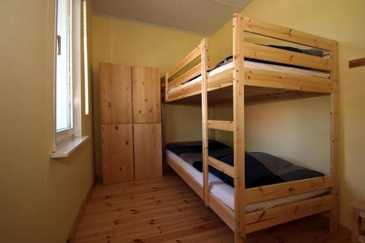 Bungalow 6 Waren-Slaapkamer