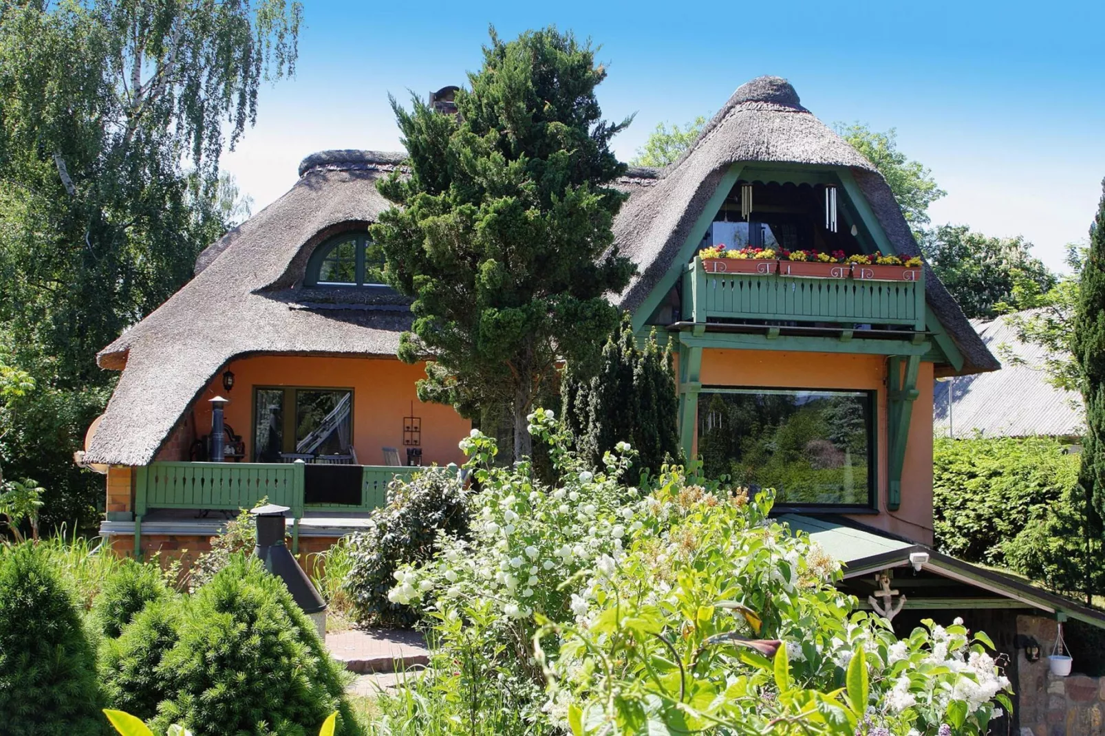 Ferienhaus 160 qm-Buitenkant zomer