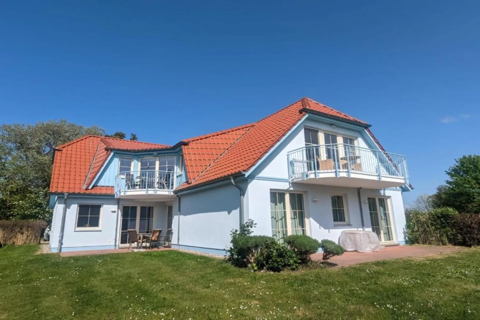 Wohnung unten links-Gebieden zomer 5km